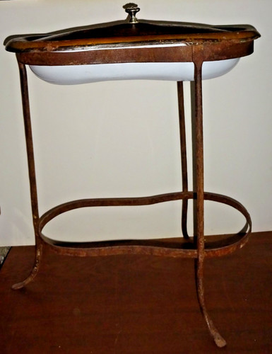 Uralt bidet sitzwaschbecken - bidet,