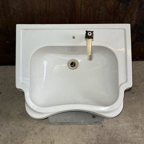 Altes waschbecken keramik - altes,