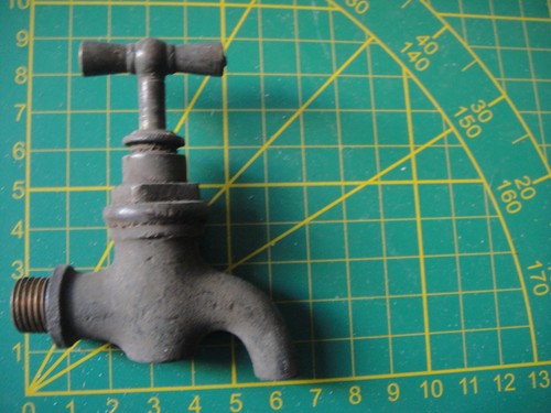 Wasserhahn alt auslaufhahn - wasserhahn,